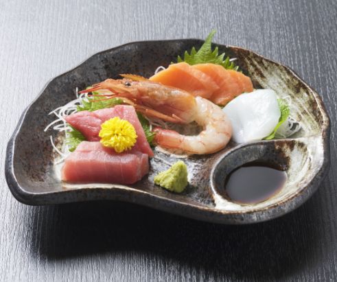 刺身盛合せ